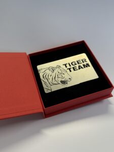 karty-metalowe-CartPoland-225x300